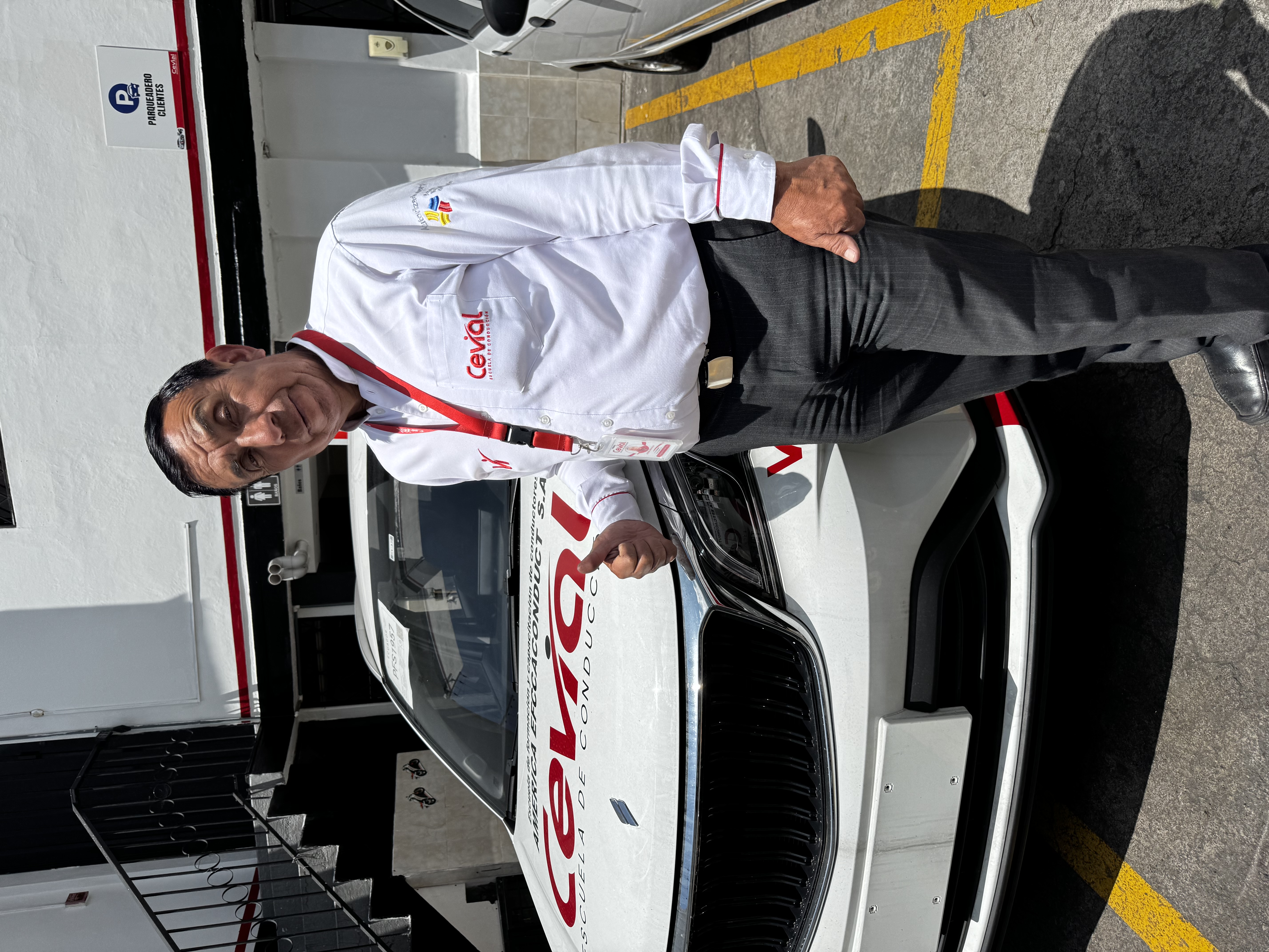 Foto del instructor